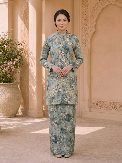Seri Elara Modern Kurung