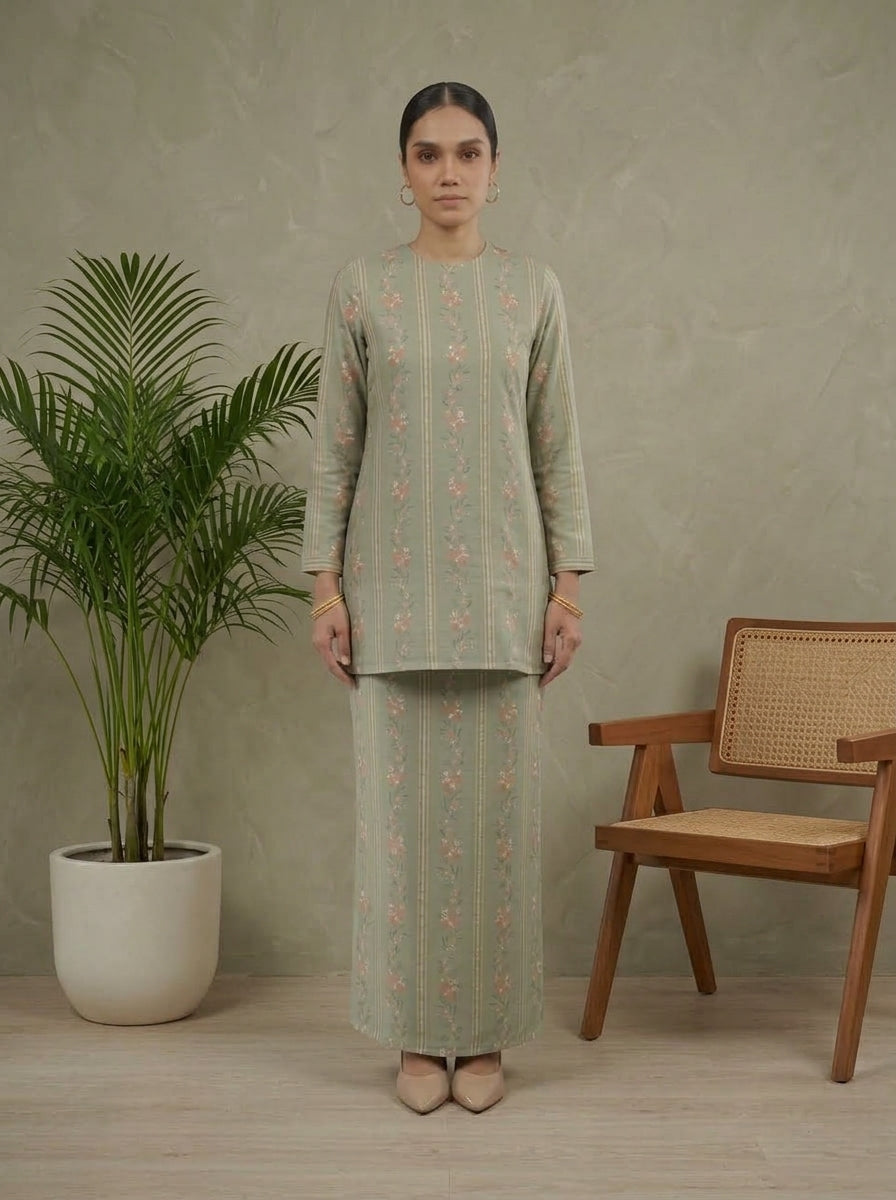 Seri Dahlia Kurung