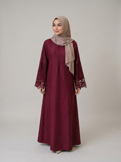 Aubergine Lace-Cuff Abaya
